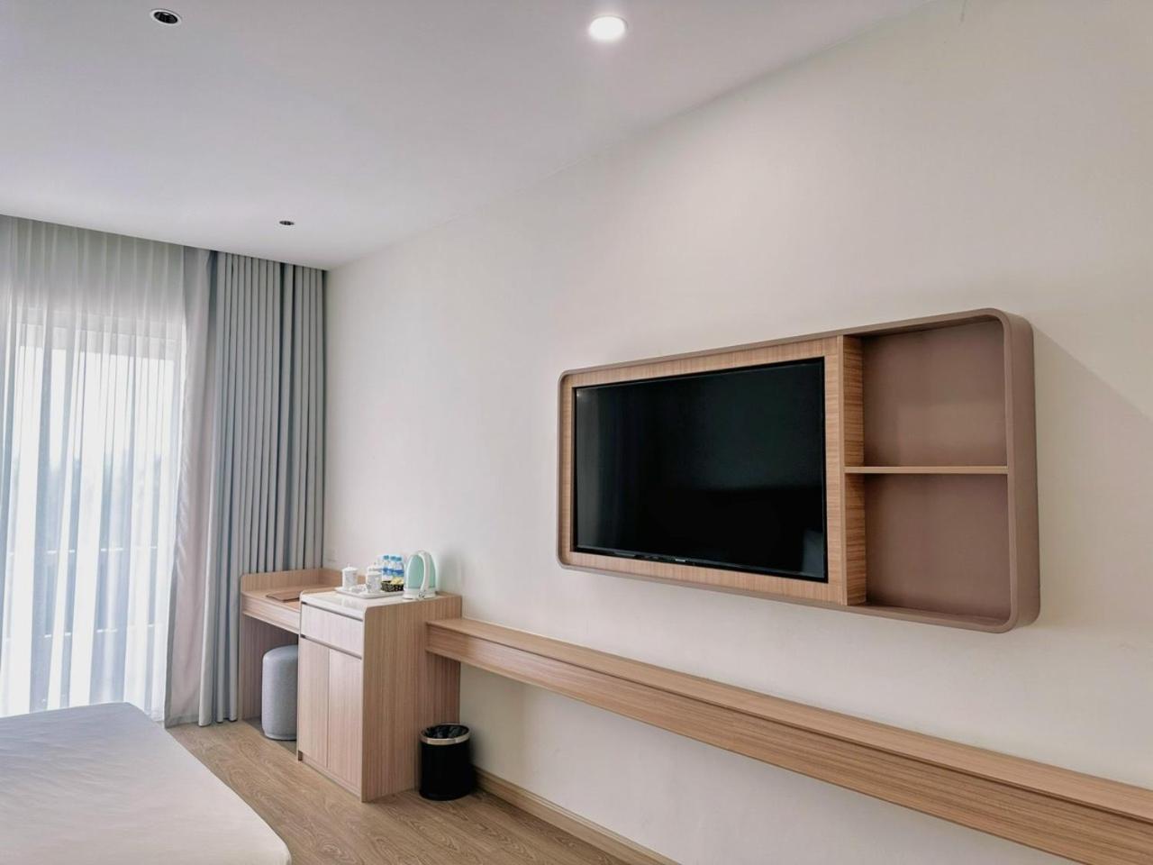 Ngan Ha Hotel Dai Tiet Buitenkant foto