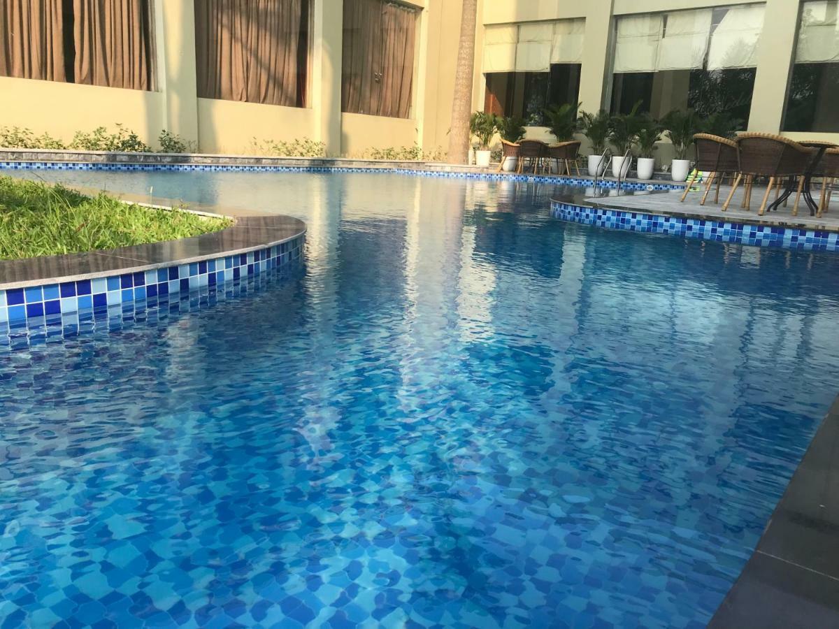 Ngan Ha Hotel Dai Tiet Buitenkant foto